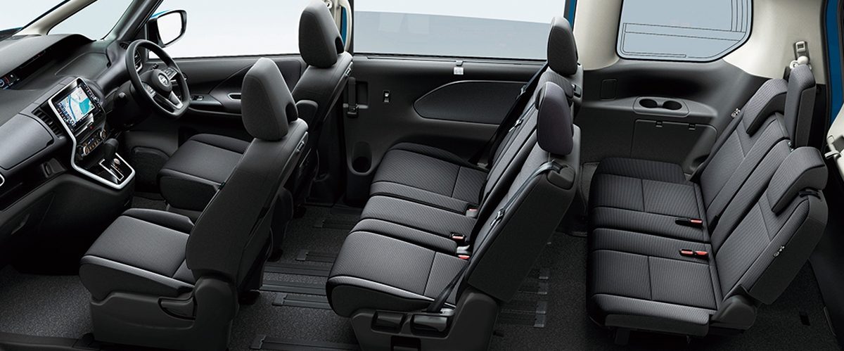 C27セレナ居住空間