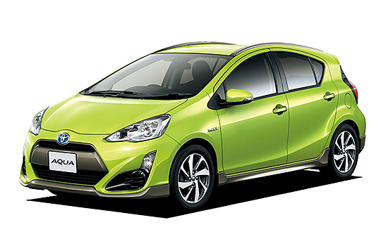 2015年式アクア画像